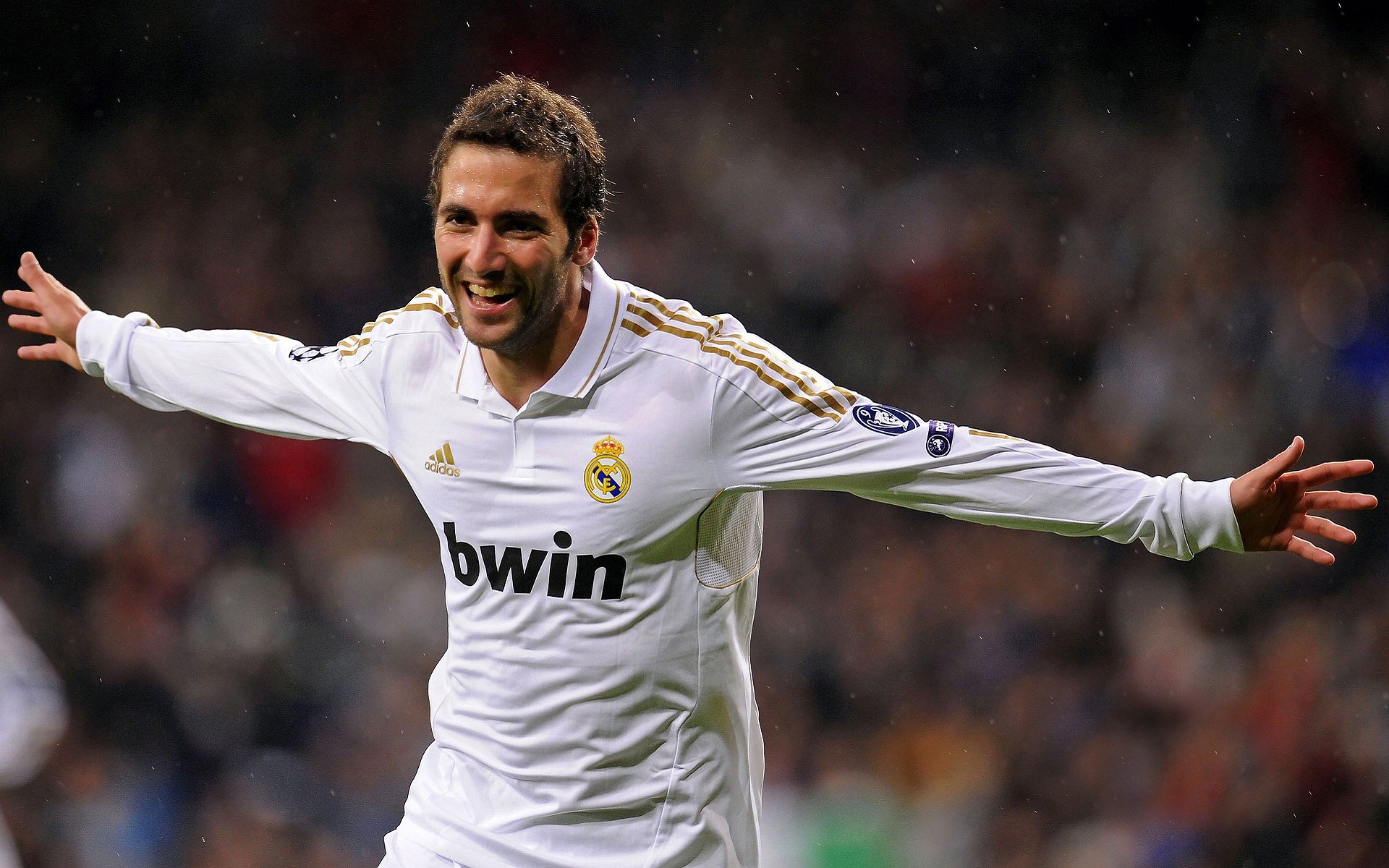 西甲火力全开：连续破门，震撼全场！，西甲连胜纪录