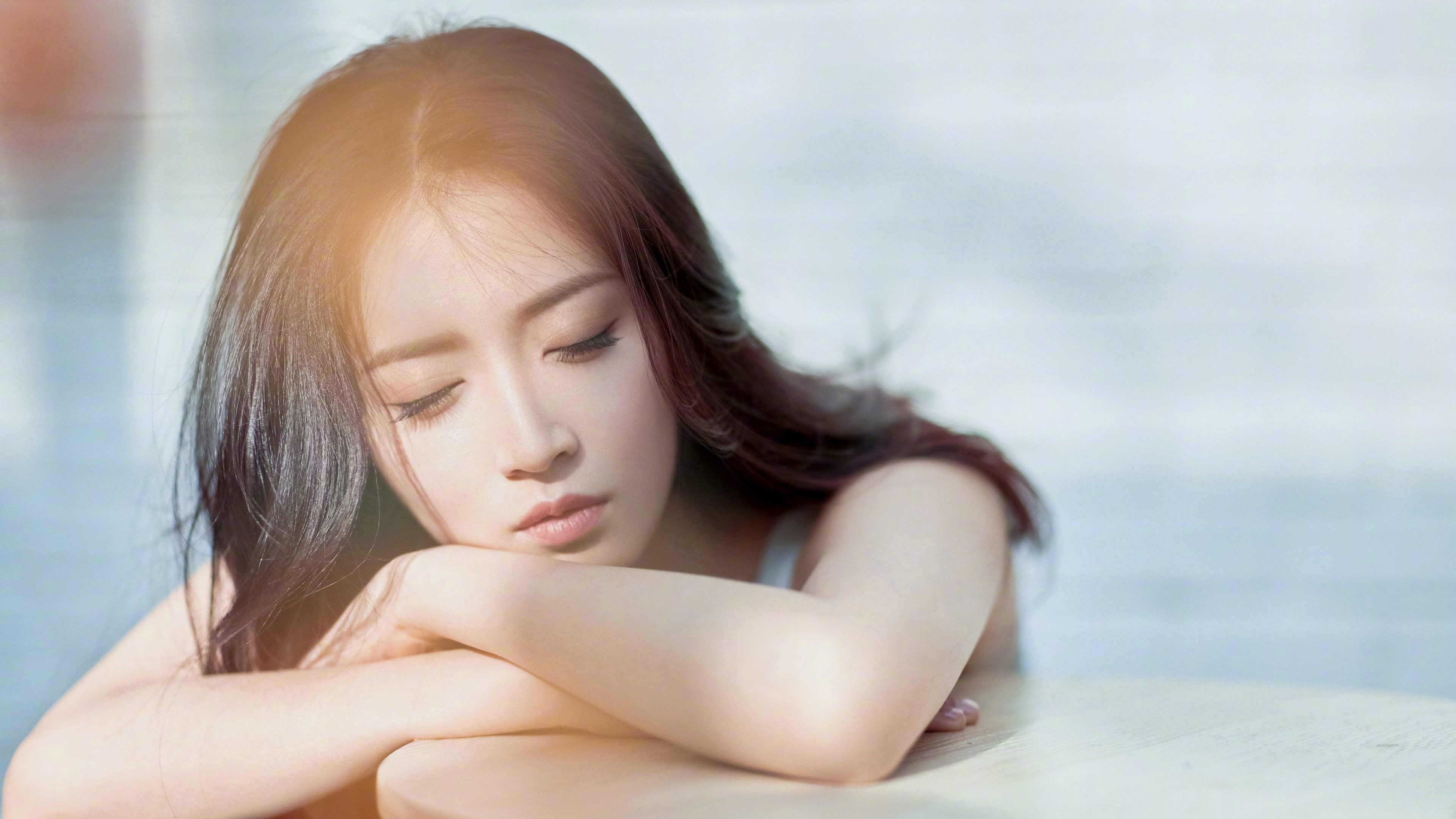 _青少年攀岩挑战:勇攀高峰追逐梦想_,青少年攀岩标准速度赛道